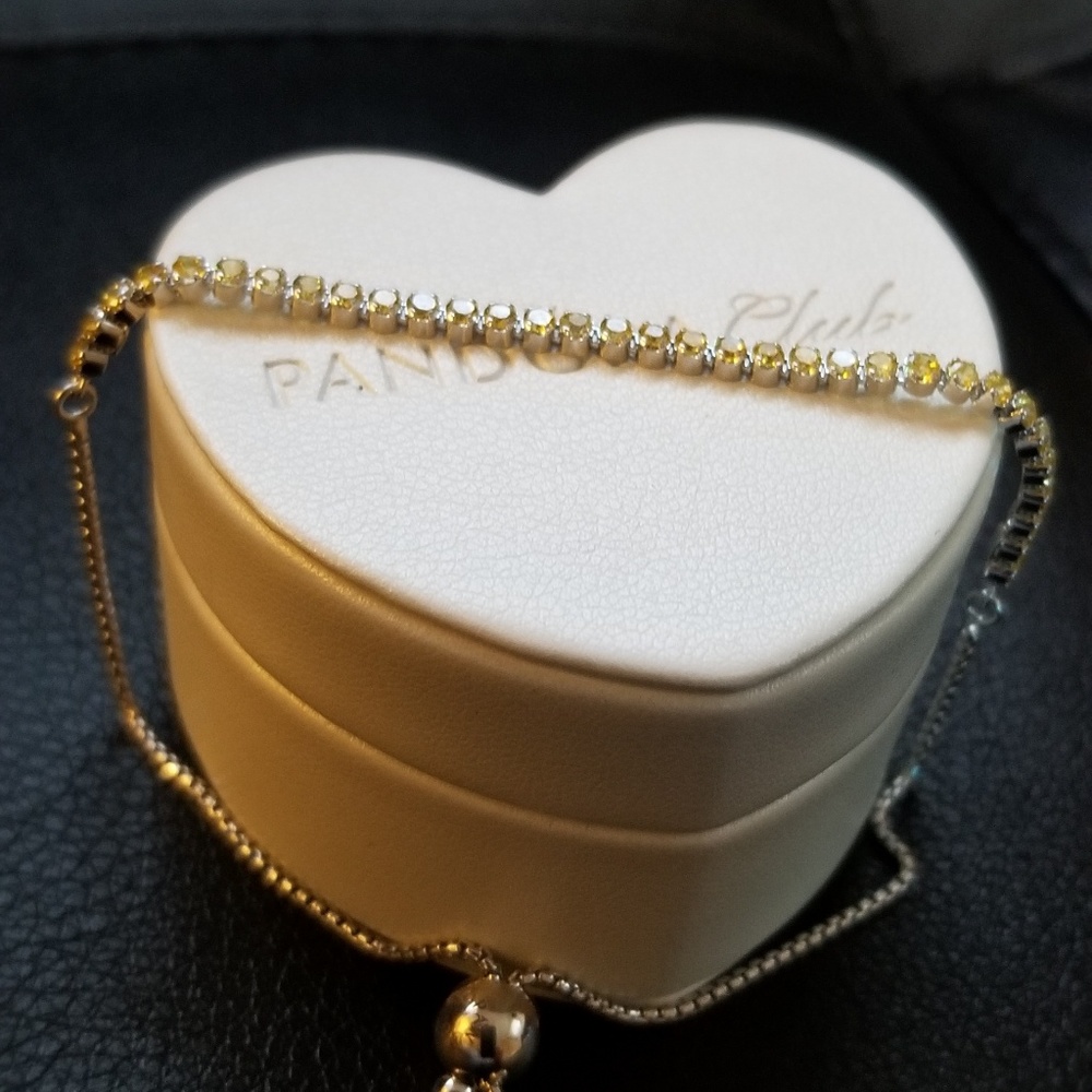 Pandora bracelet 🍹☀️